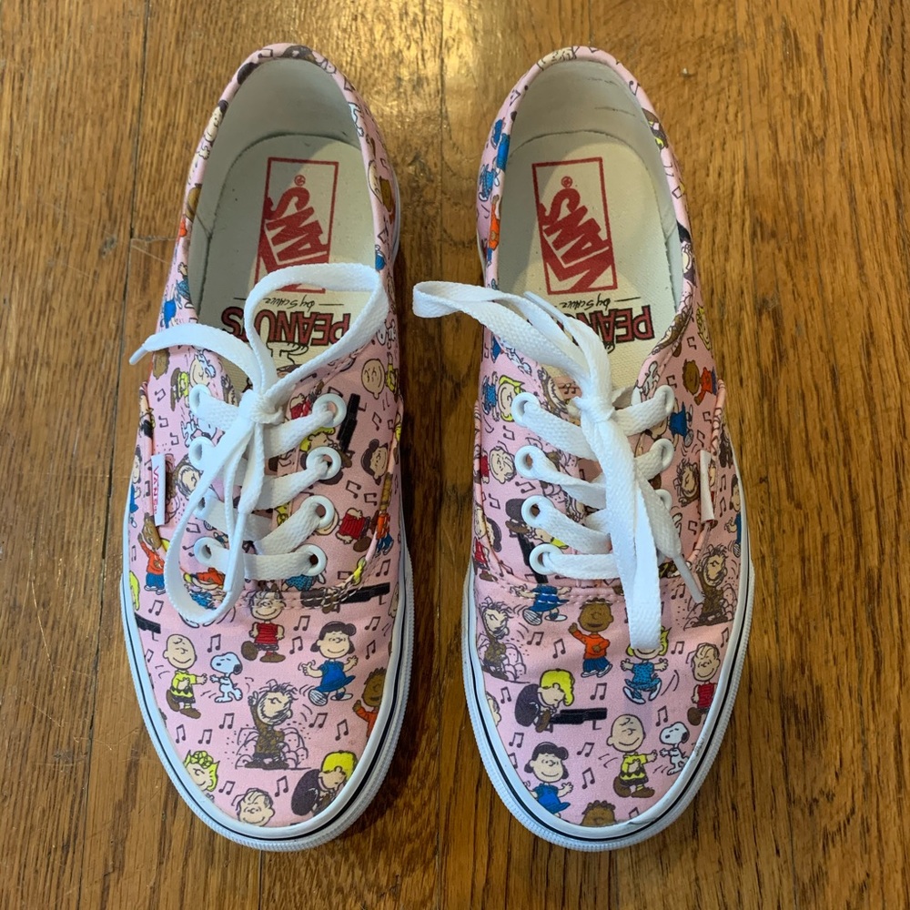 Authentic Peanuts Dance Party/ Pink Vans